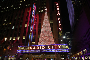 Rothman Orthopaedic Institute Partners with Radio City Rockettes 