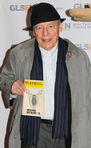 Theatre Critic John Simon Has Passed Away at 94 Image