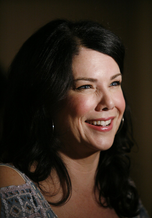 Lauren Graham To Star In Original Disney+ Series THE MIGHTY DUCKS Image
