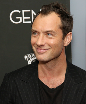 Jude Law Will Lead THE AUTEUR Miniseries From Taika Waititi Image