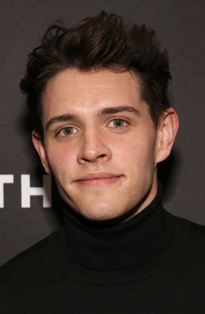 Casey Cott Talks Transforming Into Hedwig for Musical Episode of RIVERDALE Image