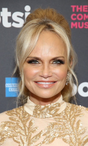 Kristin Chenoweth, Tony Goldwyn, & More to Participate in Celebrity Comedy Benefit  Image