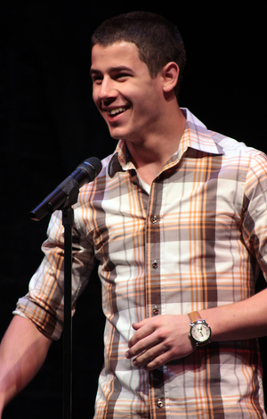 Nick Jonas Reportedly in Talks to Lead JERSEY BOYS Streamed Event Image
