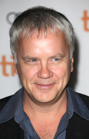Tim Robbins Joins LOVE 'N COURAGE Virtual Gala Image