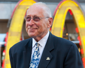 Broadway Producer Leonard Soloway Passes Away Image