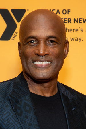 Kristin Chenoweth, Norm Lewis & More to Take Part in Theatre Forward Gala Honoring Kenny Leon Image