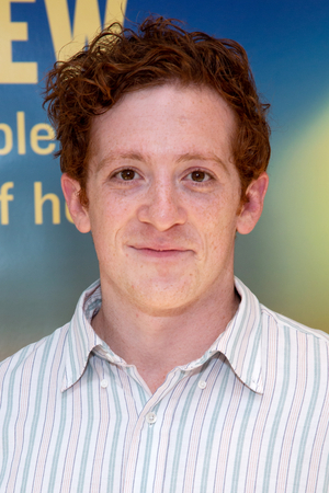 Ethan Slater Completes The Cast Of CELEBRITY AUTOBIOGRAPHY At Adelphi Image