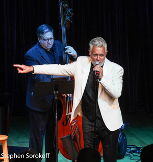 Clint Holmes Announces Fall 2022 Tour Dates Image