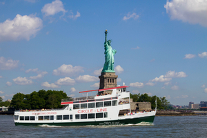 CIRCLE LINE Cruises for Enjoyable Tour Experiences  Image