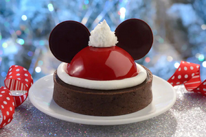 Disney Eats Presents the Foodie Guide to Mickey's Very Merry Christmas Party 2022 