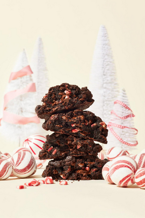 LEVAIN BAKERY Presents Dark Chocolate Peppermint Cookies for the Holiday Season 