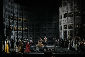 Review: DON CARLO Returns to the Met, This Time in Italian Image