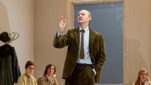 Review Roundup: What Did the Critics Think of THE MOTIVE AND THE CUE, Starring Mark Gatiss? 