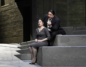 Review: Splendid Singing, Erratic Direction Mark the Met's New DON GIOVANNI from Van Hove Image