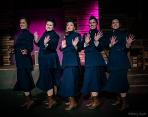 Review: THE HELLO GIRLS at FMCT / The Hjemkomst Center 