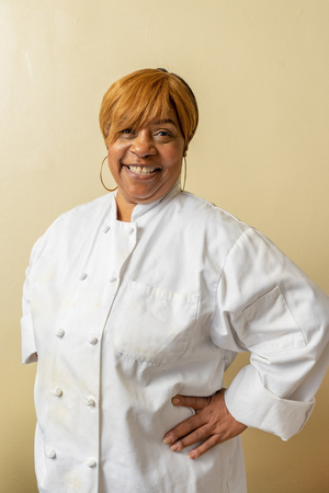 Thanksgiving News from WOODSPOON and Home Chef Tresia Image