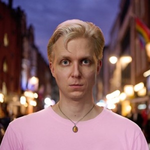 LINUS KARP WAS HIT WITH AN UMBRELLA Will Come to Edinburgh Fringe Photo