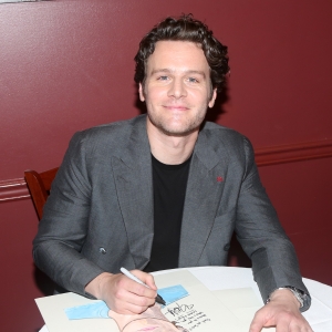 Jonathan Groff Will Appear on LIVE WITH KELLY & MARK Next Week Video