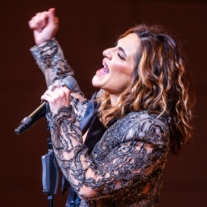 Review: Shoshana Bean's Carnegie Hall Solo Concert Debut Is Intimate and Alive Photo