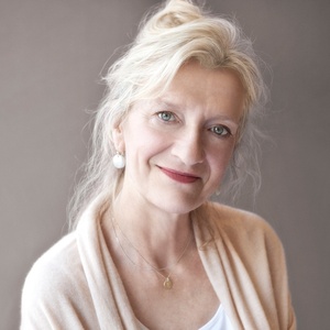 Elizabeth Strout To Discuss New Novel THE THINGS WE NEVER SAY At The Music Hall Photo