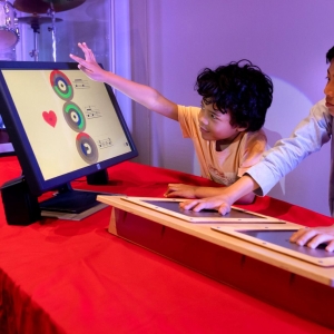  The Lawrence Hall of Science Launches New Exhibition 'Making Music: Math and Science Interview
