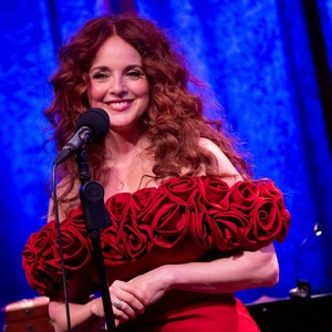 Photos: Melissa Errico Celebrates Valentines Day at Birdland Photo