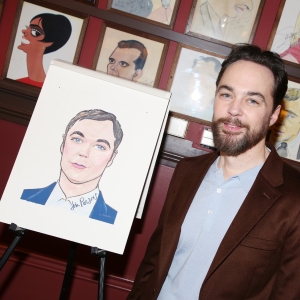 Photos: OUR TOWN's Jim Parsons Receives Sardi's Portrait Photo