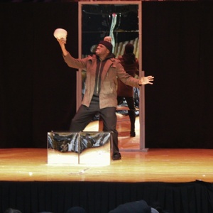 Exclusive Photos: HAMLET Presented By The Acting Company at Sheen Center Photo