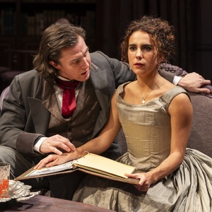 Photos: HEDDA GABLER at Remy Bumppo Theatre Company Photo