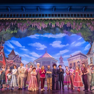 Photo: First Look at the Cast of SCHMIGADOON! on Stage Photo