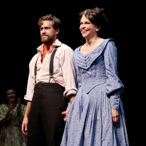Photos: Aaron Tveit & Sutton Foster Take Their First Bows in SWEENEY TODD