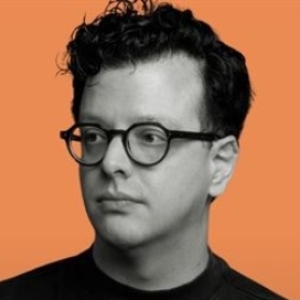 JUST IN TIME Writer Isaac Oliver Will Make London Comedy Debut Photo