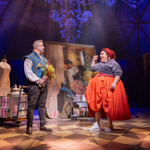 Photos: First Look at Chrissy Metz & Joey Fatone in & JULIET on Broadway Photo