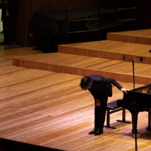 Tom Borrow Named Soloist-in-Residence at the Filarmonica Arturo Toscanini Photo