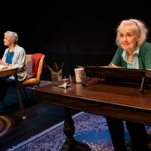 Photos: Ellen McLaughlin & Mary Beth Peil to Star in PEN PALS Photo