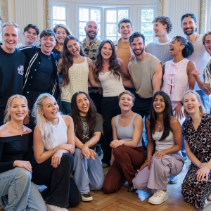 MAMMA MIA! Extends Booking and Reveals New Cast Members Photo