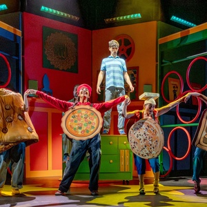 Photos: PLANET OMAR World Premiere at Leeds Playhouse Photo