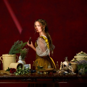 Photos: Jennifer Nettles in GIULIA: THE POISON QUEEN OF PALERMO Photo