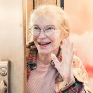 Mia Farrow Returns To THE ROOMMATE On Broadway Tonight Photo