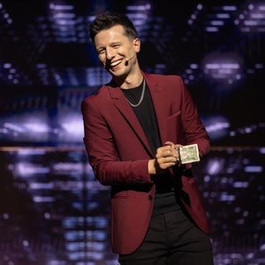 Mat Franco Extends Las Vegas Residency at The LINQ Hotel Through 2030 Photo