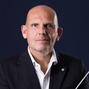 Jaap Van Zweden, Lio Kuokman, and The HK Phil Return To The Greater Bay Area in Novem Photo
