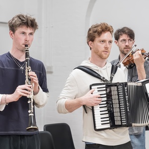Photos: CYRANO DE BERGERAC in Rehearsal at the Noël Coward Theatre Photo