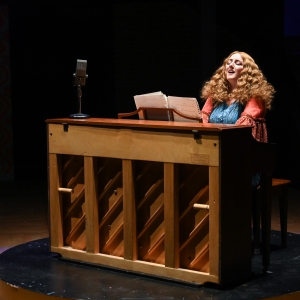 Photos: BEAUTIFUL: THE CAROLE KING MUSICAL at Centre Stage Photo