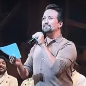 Video: Lin-Manuel Miranda Celebrates HAMILTONs Tenth Anniversary Onstage Photo