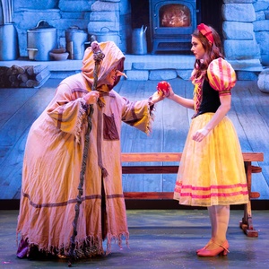 Photos: Laguna Playhouse's A SNOW WHITE CHRISTMAS Photo