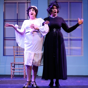 Photos: First Look at MAME at 42nd Street Moon