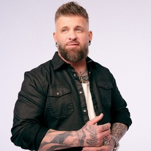 Brantley Gilbert Will Bring THE REAL AMERICAN TOUR to Sunset Amphitheater Photo