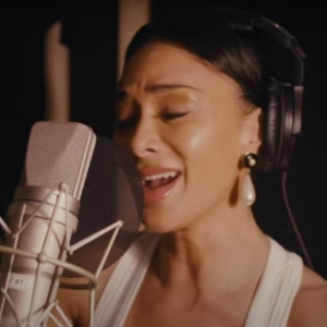 Video: Nicole Scherzinger, Ramin Karimloo, and Chloe Flower Collaborate on Orchestral El T Photo