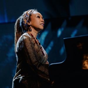 Photos: Yolanda Adams as 'Miss Liza Jane' in HELL’S KITCHEN