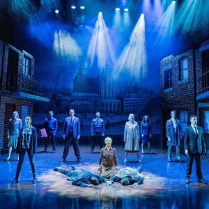 BLOOD BROTHERS Reveals Spring 2026 Cast and Tour Dates Photo